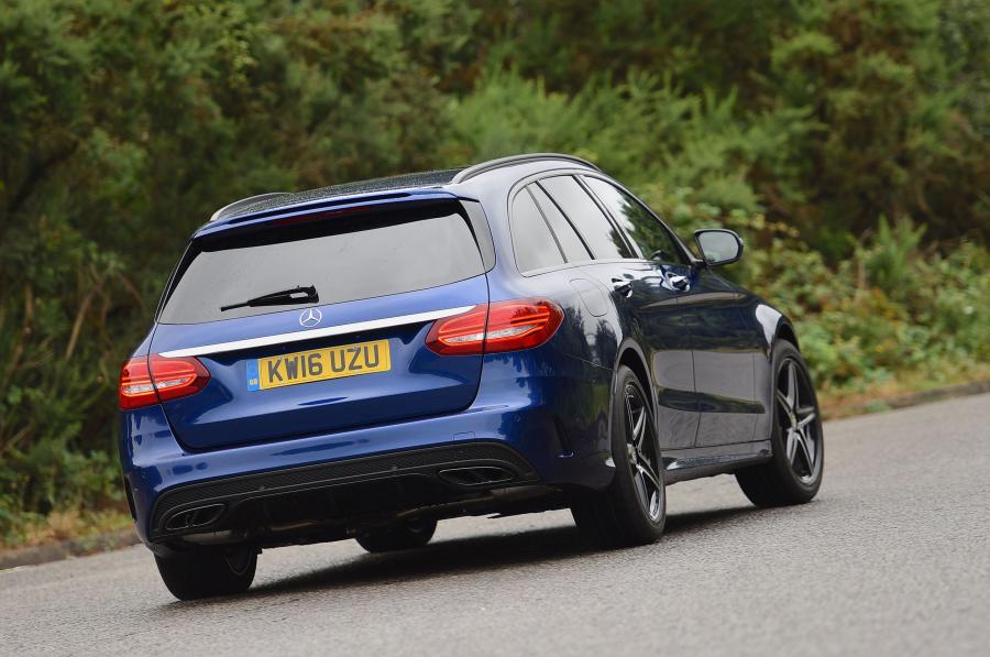  Mercedes-AMG C43 4Matic Estate 2016 года  (UK) (фото 2 из 30)